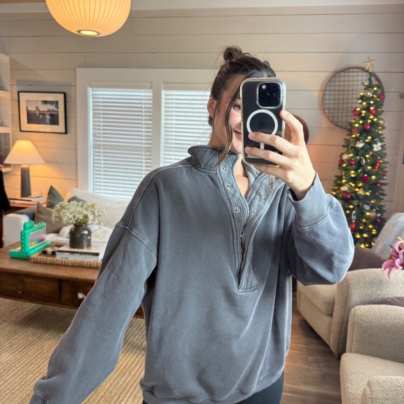 Aerie Charcoal Grey Henley Sweatshirt - Picture 4 of 4